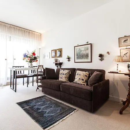 General Bertrand Halldis Apartment * Paris