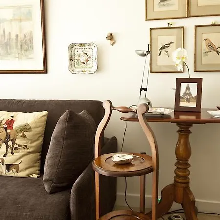 General Bertrand Halldis Apartment *