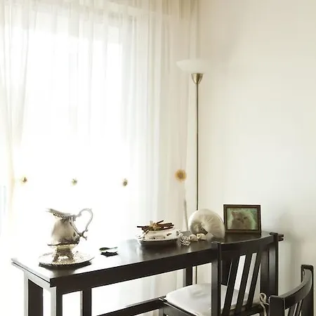 Apartment General Bertrand Halldis Apartment *